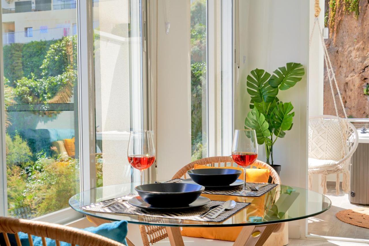 Suite Roca Chica Torremolinos Exteriör bild