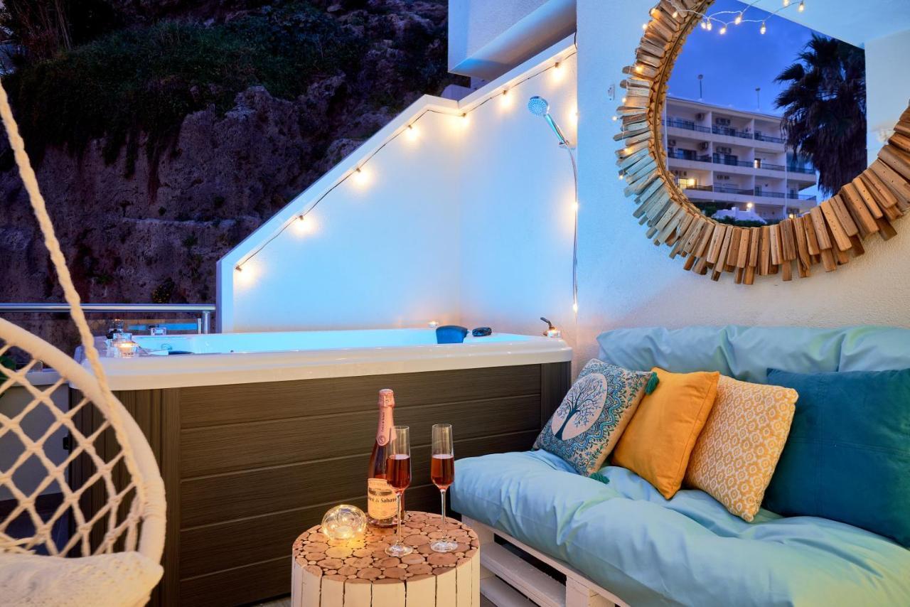 Suite Roca Chica Torremolinos Exteriör bild